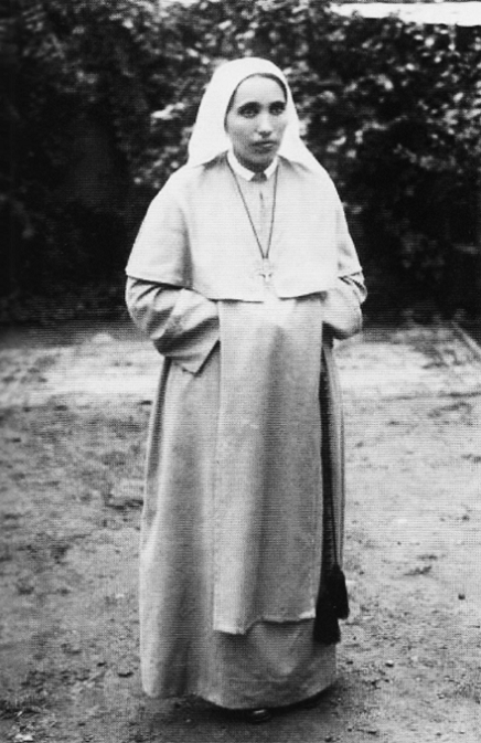 Sister Amalia of Jesus Scourged as a novice nun / Amalia Aguirre - Campinas, Brazil